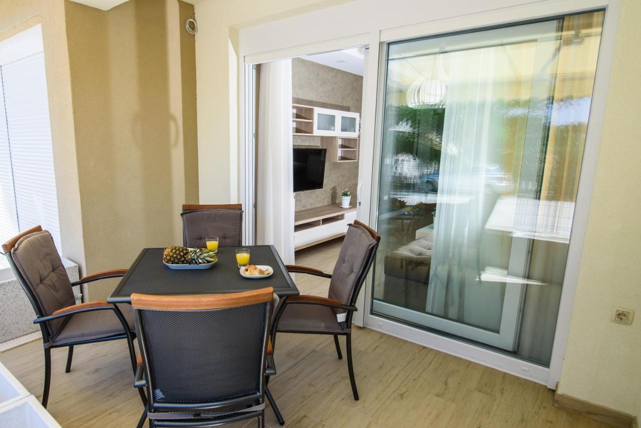 Apartments Leone Lukas Проманья Экстерьер фото